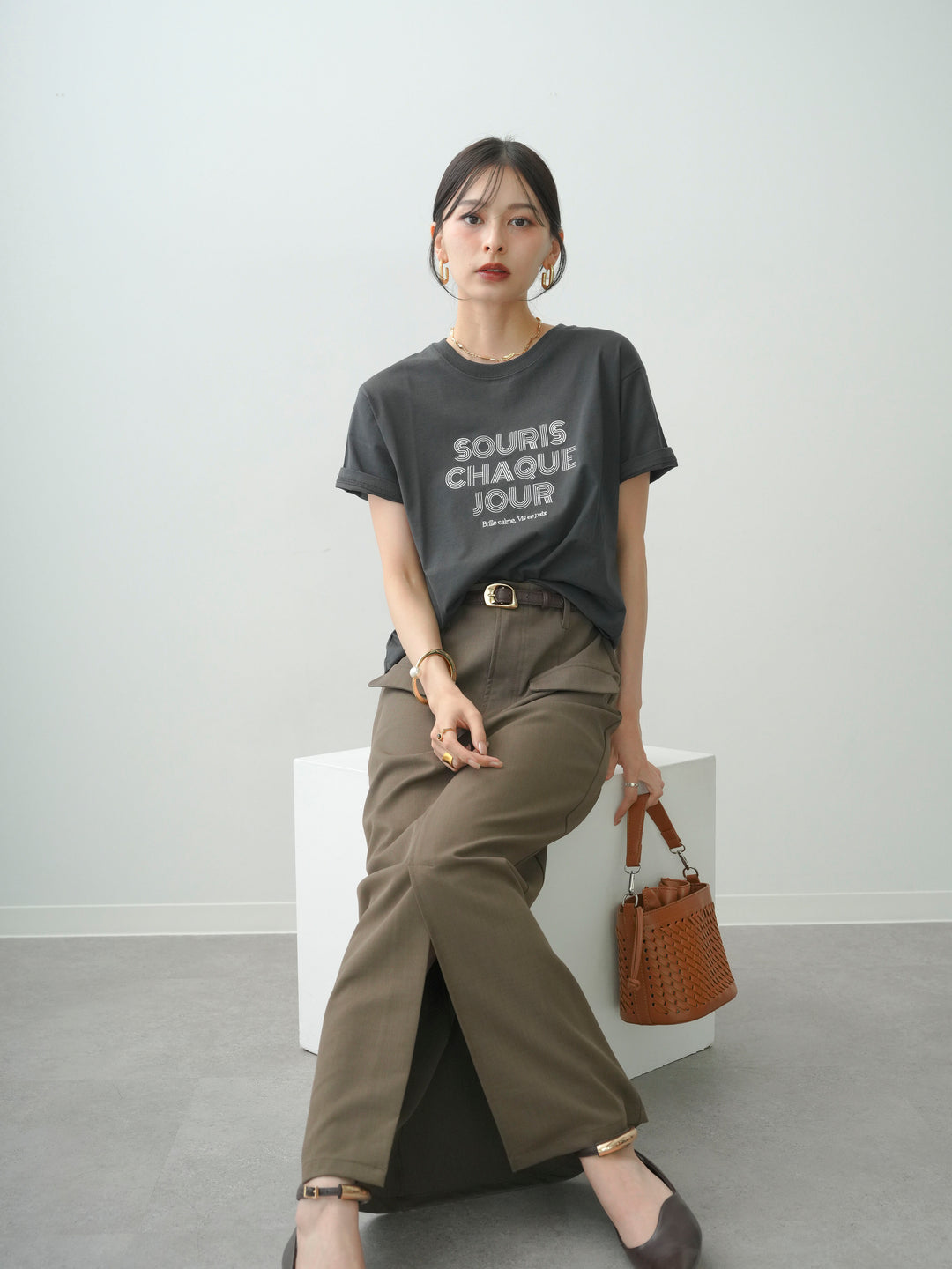 [予約]ロゴ刺繍TEE/sumikuro