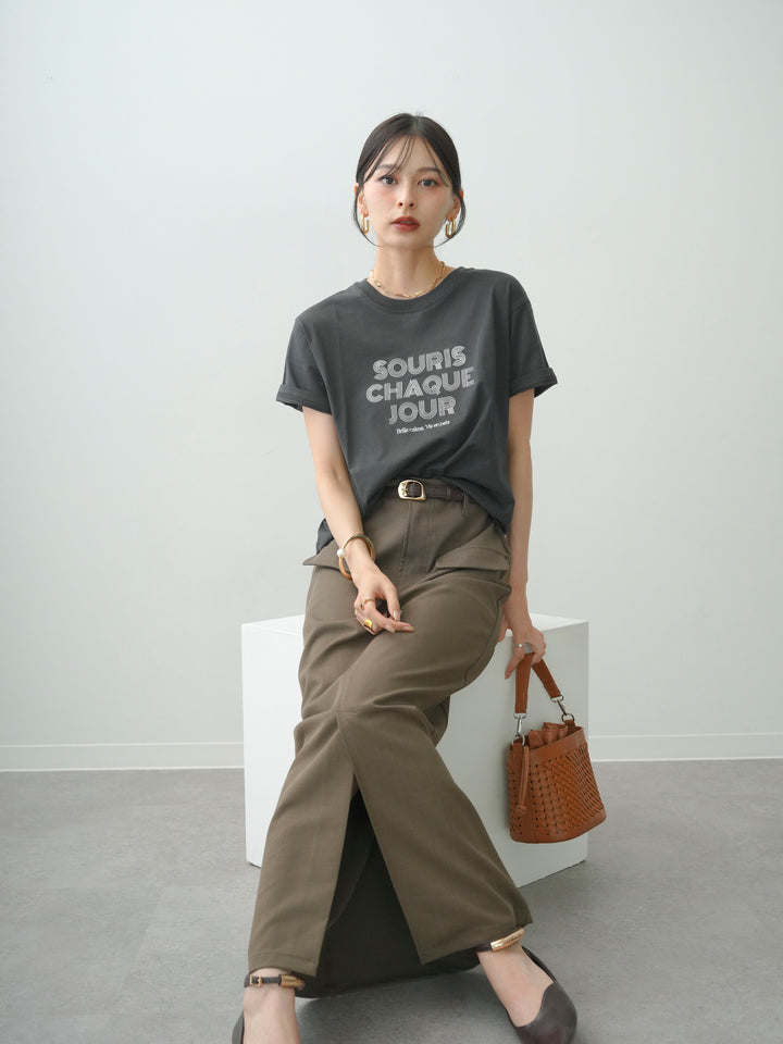 [予約]ロゴ刺繍TEE/sumikuro