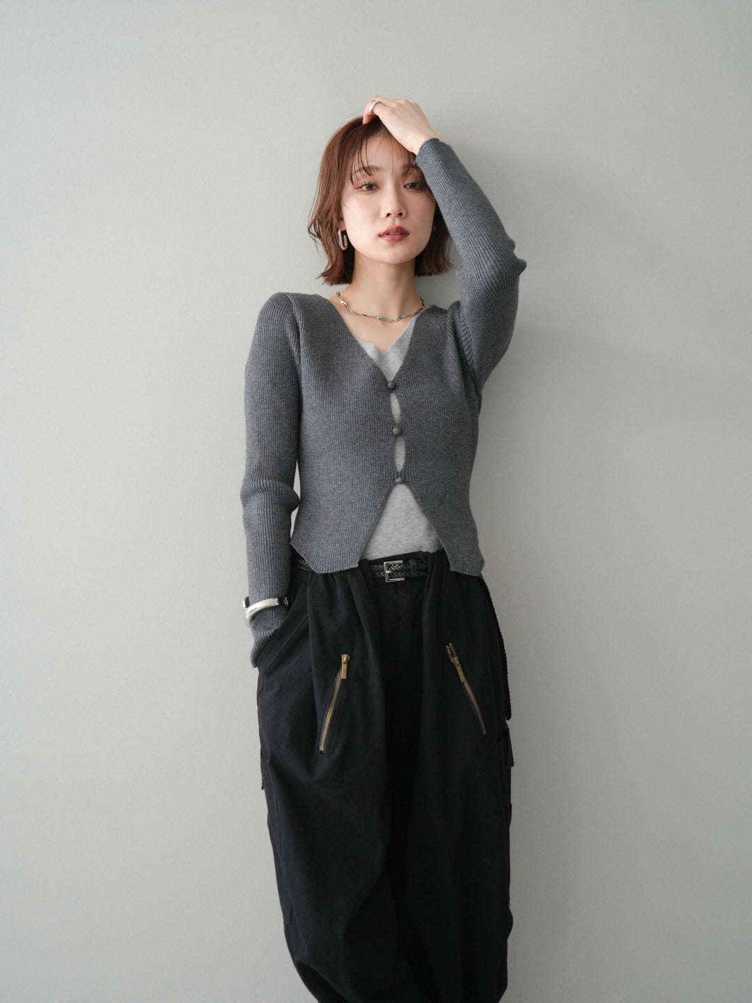 [SET]Vネック配色レイヤードスリットニットトップス+Vネック配色レイヤードスリットニットトップス(2set)