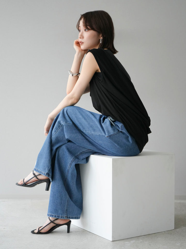 [預訂] 雙向透視多層垂墜上衣/黑色