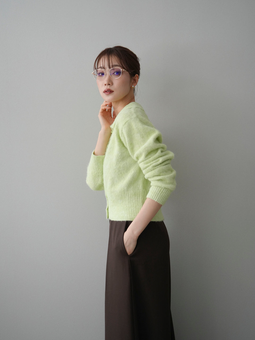 [SET]モヘア衿付きボタンプルオーバー+選べるアクセセット(2set)