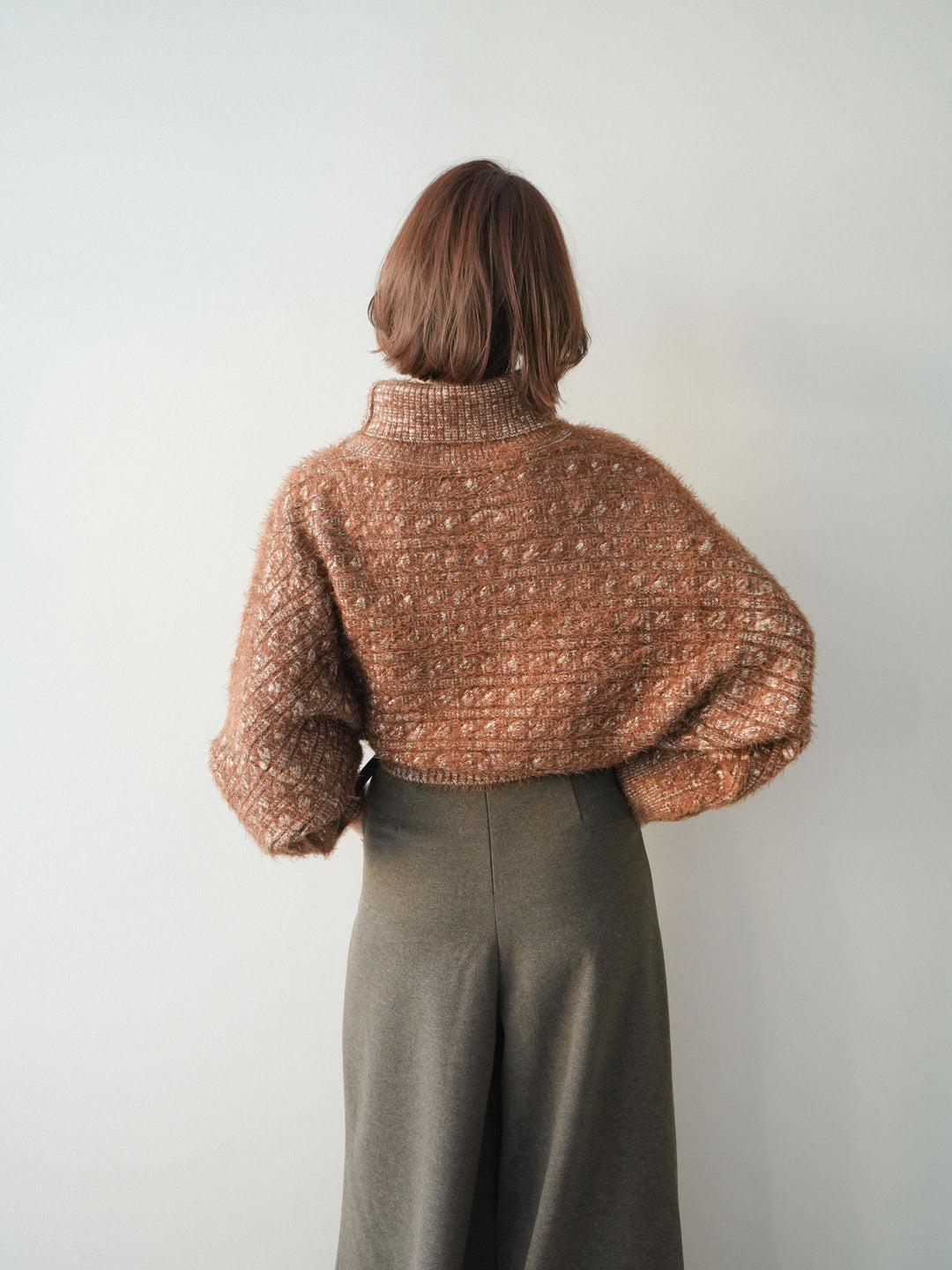 [SET]オフタートルケーブル編みニットプルオーバー+ベルト付きフロントタックワイドパンツ(2set)