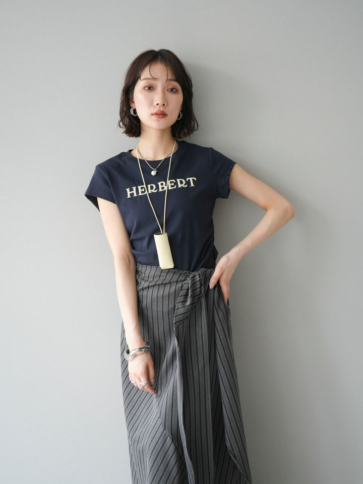 [SET]刺繍ロゴTシャツ＆レザーポーチネックレスSET +サイド巻きツイルスカート(2set)