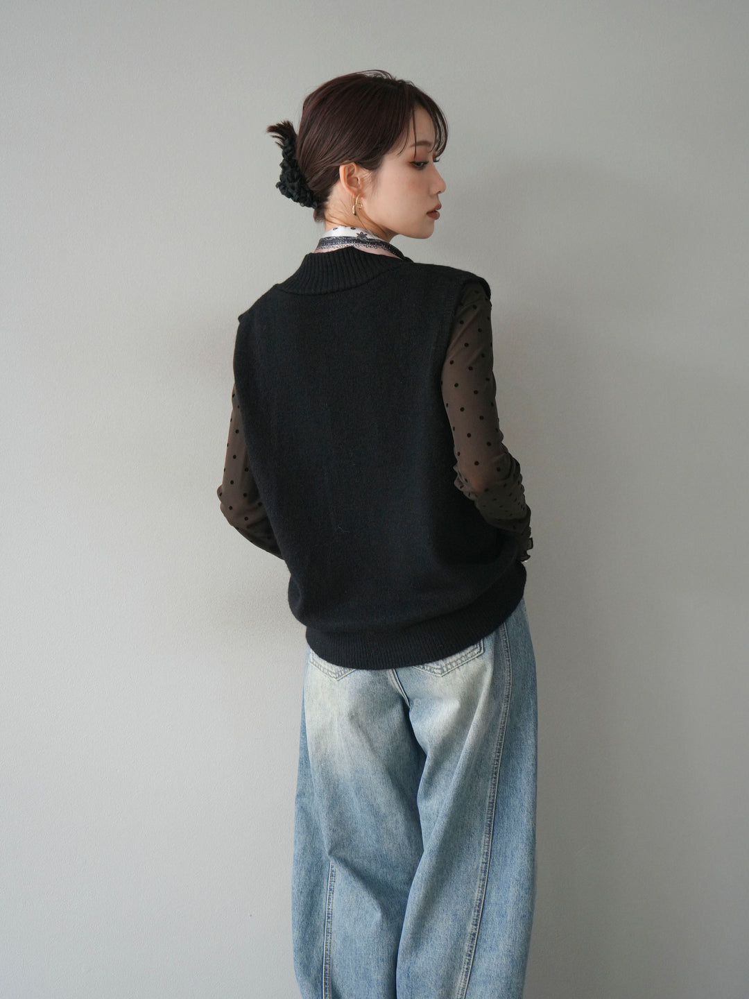 [予約]スカーフ付きニットベスト/black