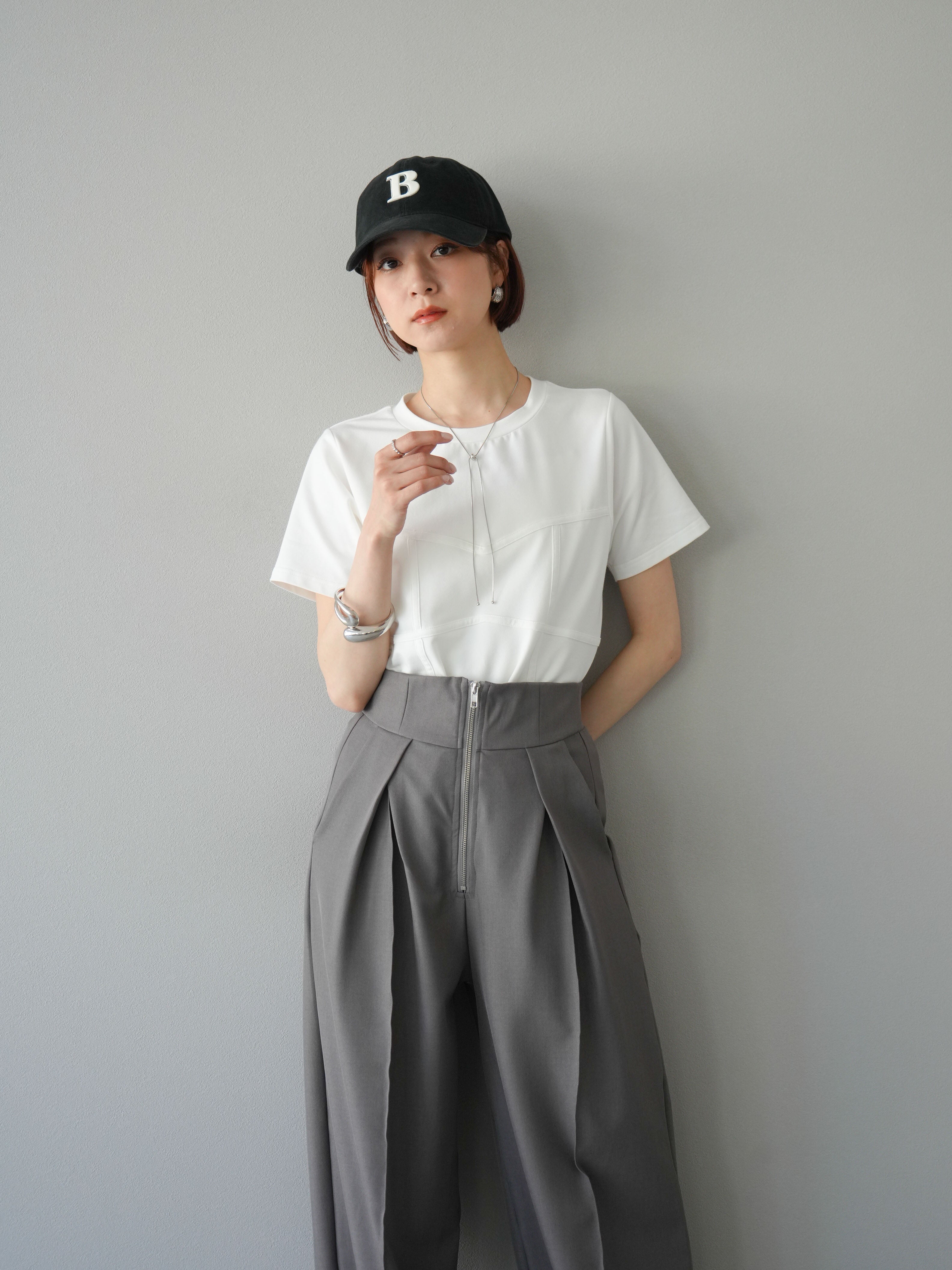 SET]ビスチェデザインTシャツ+ジップタックワイドパンツ(2set) – Lumier