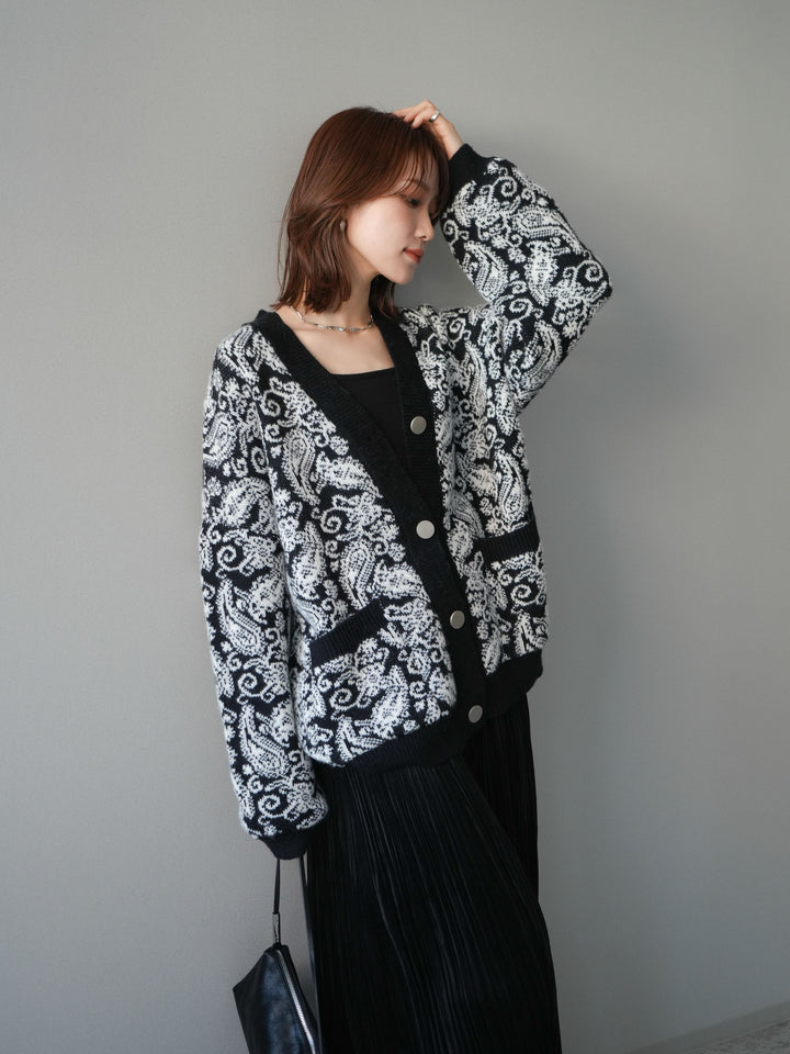 [SET]ペイズリー柄ニットカーディガン+パンチングデザインスエードプリーツスカート(2set)