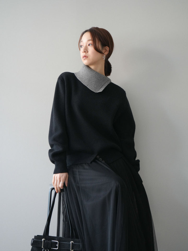 [予約]デザインネックバイカラーニットプルオーバー/black