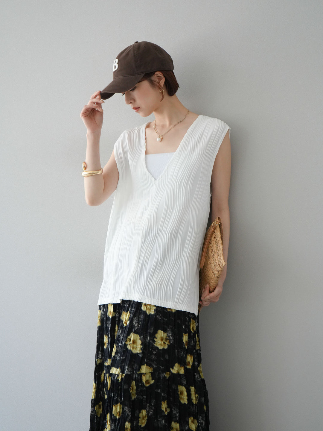 [SET]ウェーブパイピングVネックベスト+フラワーワッシャーロングスカート(2set)