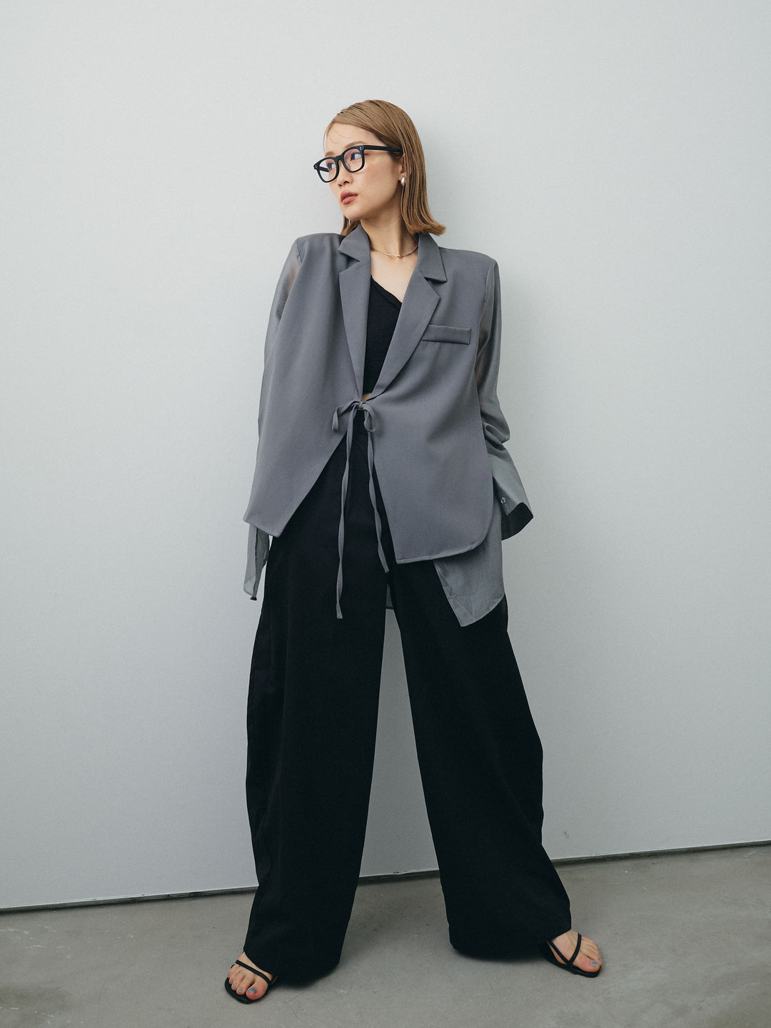 [SET]シアー切替テーラードジャケット+リネンライクカシュクールデザインビスチェ+コクーンワイドチノパンツ(3set)