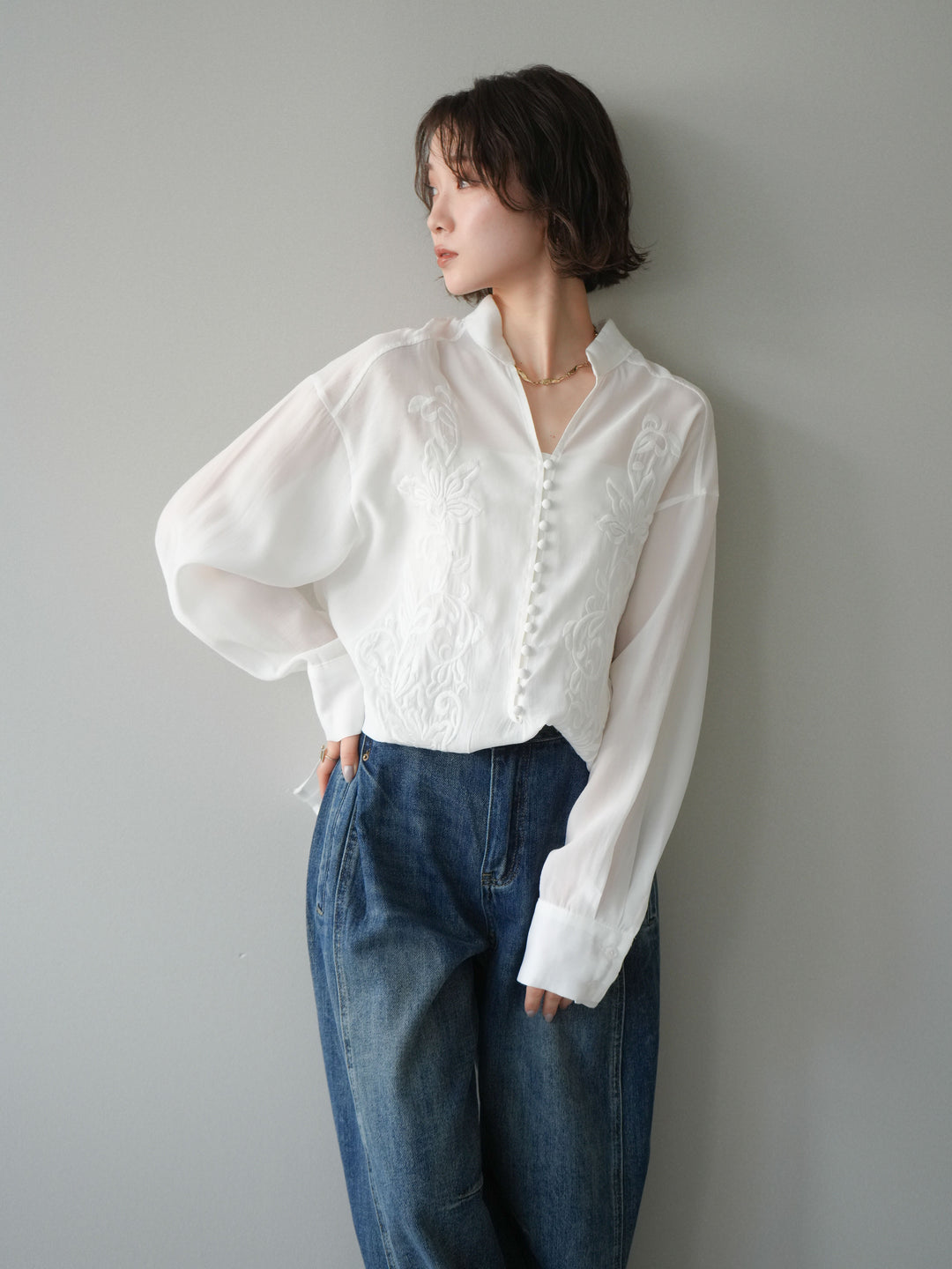 【預購】前繩刺繡襯衫/白色