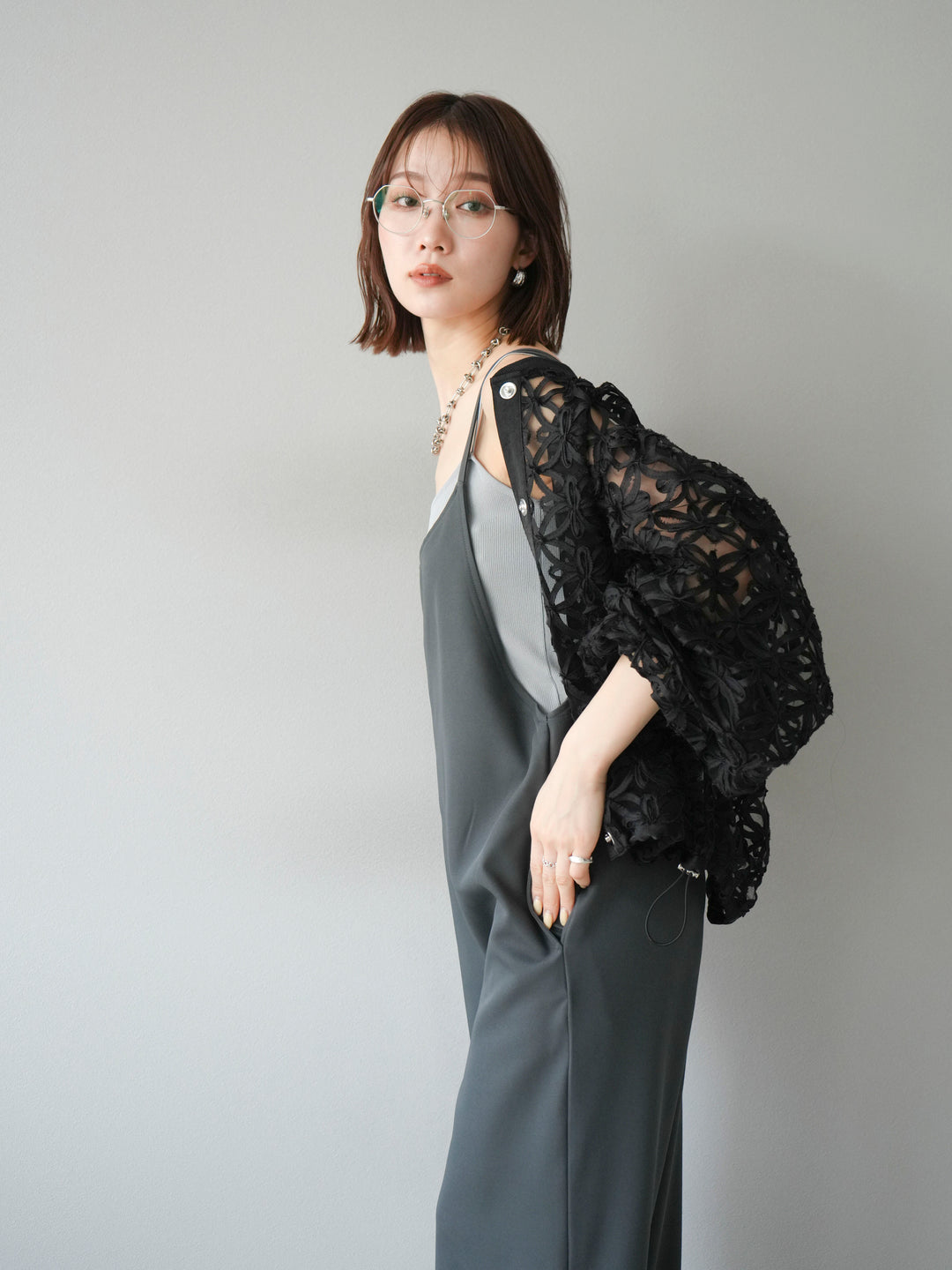 [套裝] 蕾絲透明上衣 + 選配配件套裝（2 套）