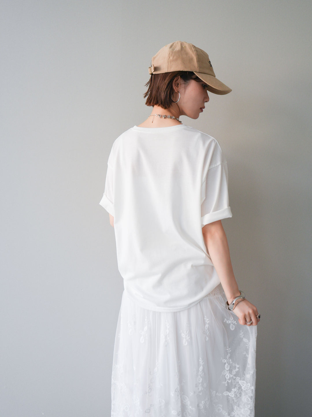 [SET]ブラーアートフォトTシャツ+シアーレースマキシスカート(2set)