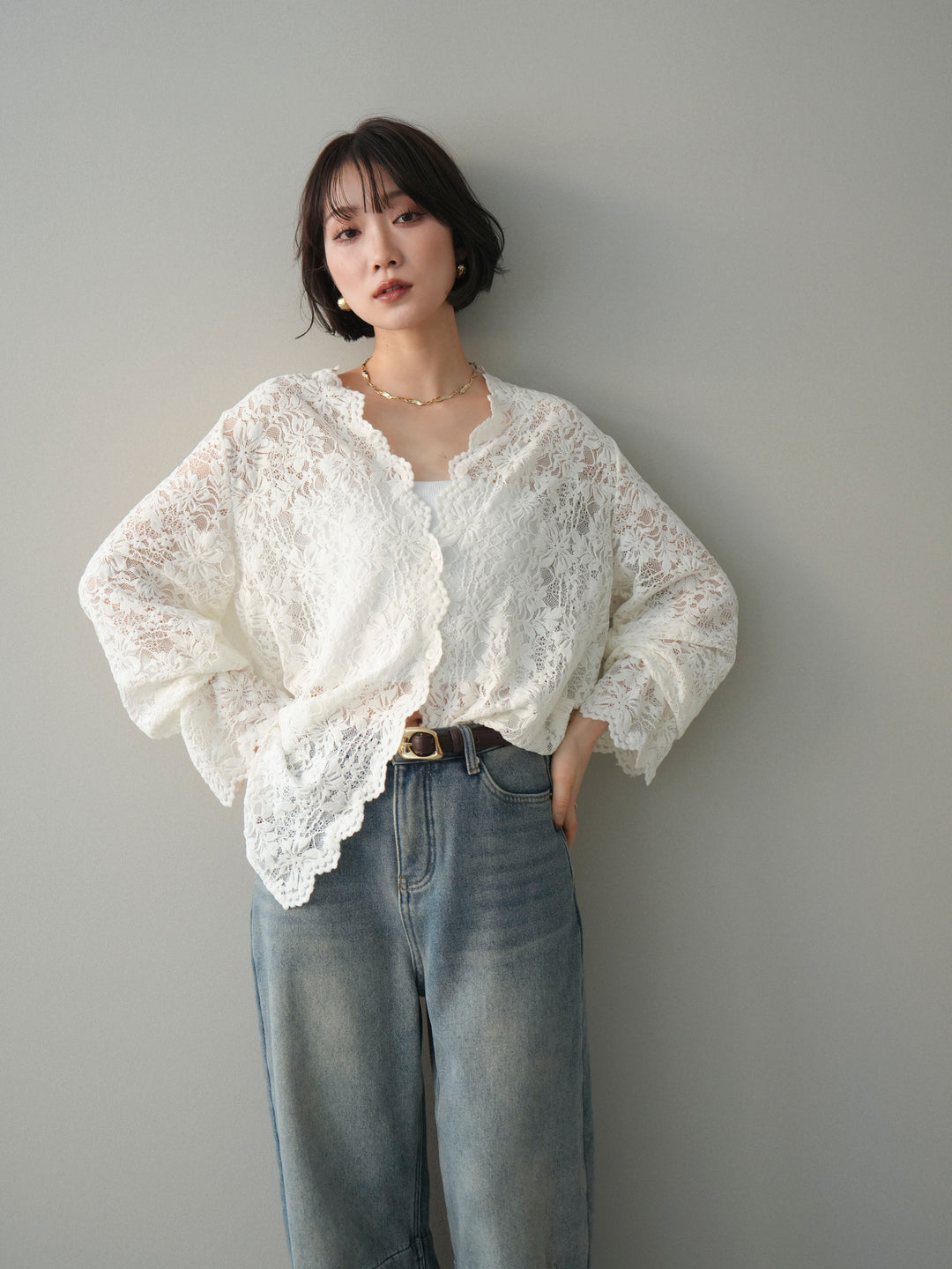 [予約]Vネックレースブラウス/white