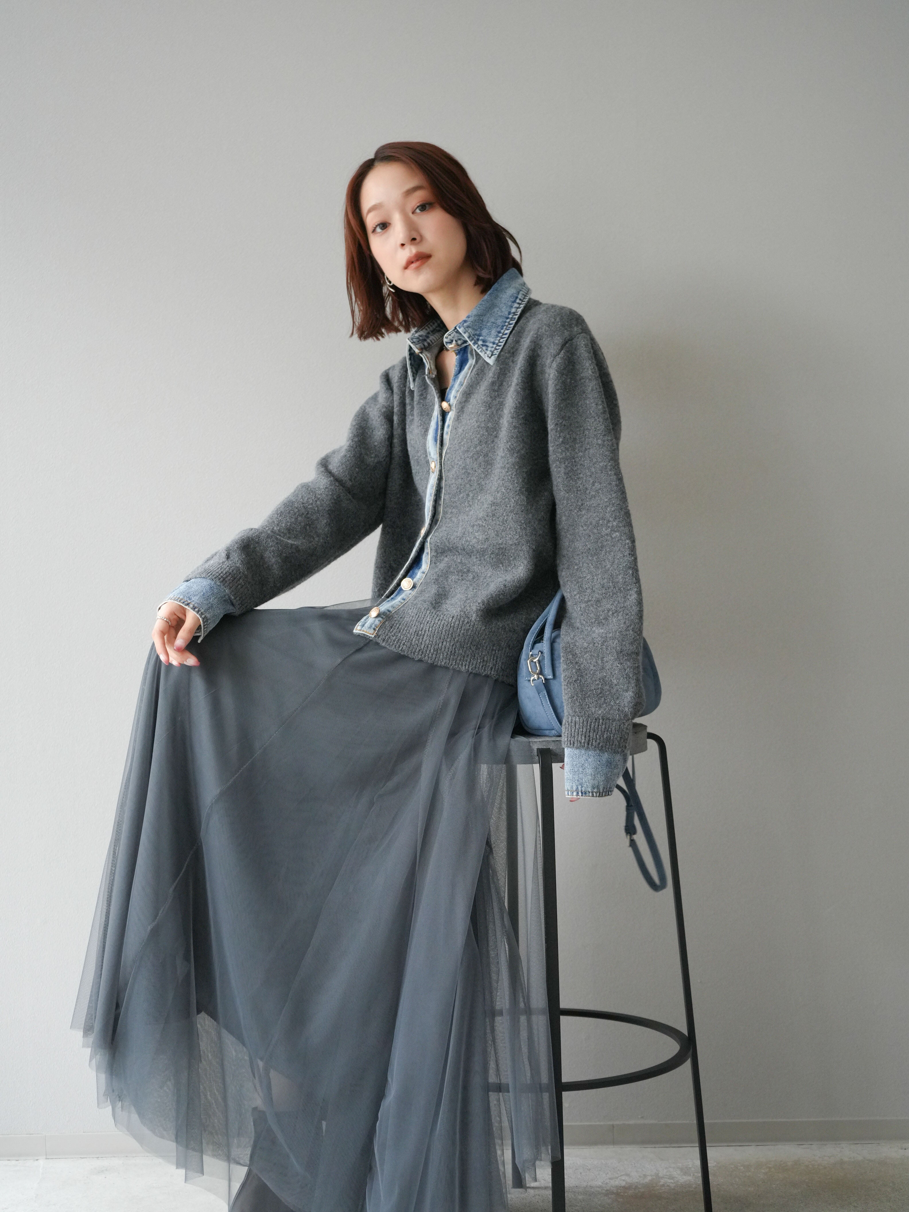 SET]デニム襟ボタンニットカーディガン+チュールボリュームスカート