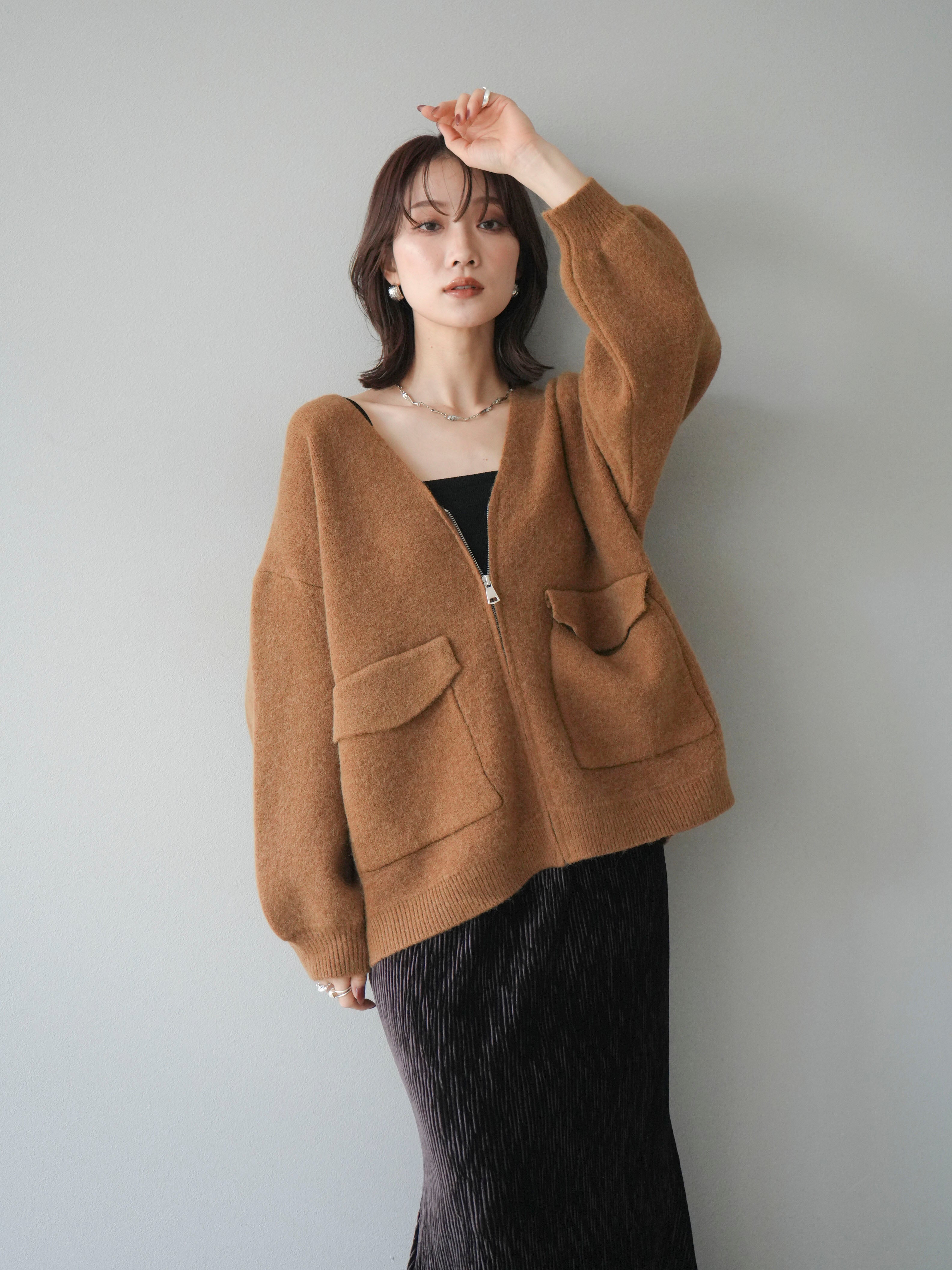 予約]BIGポケットジップニットカーディガン/camel – Lumier
