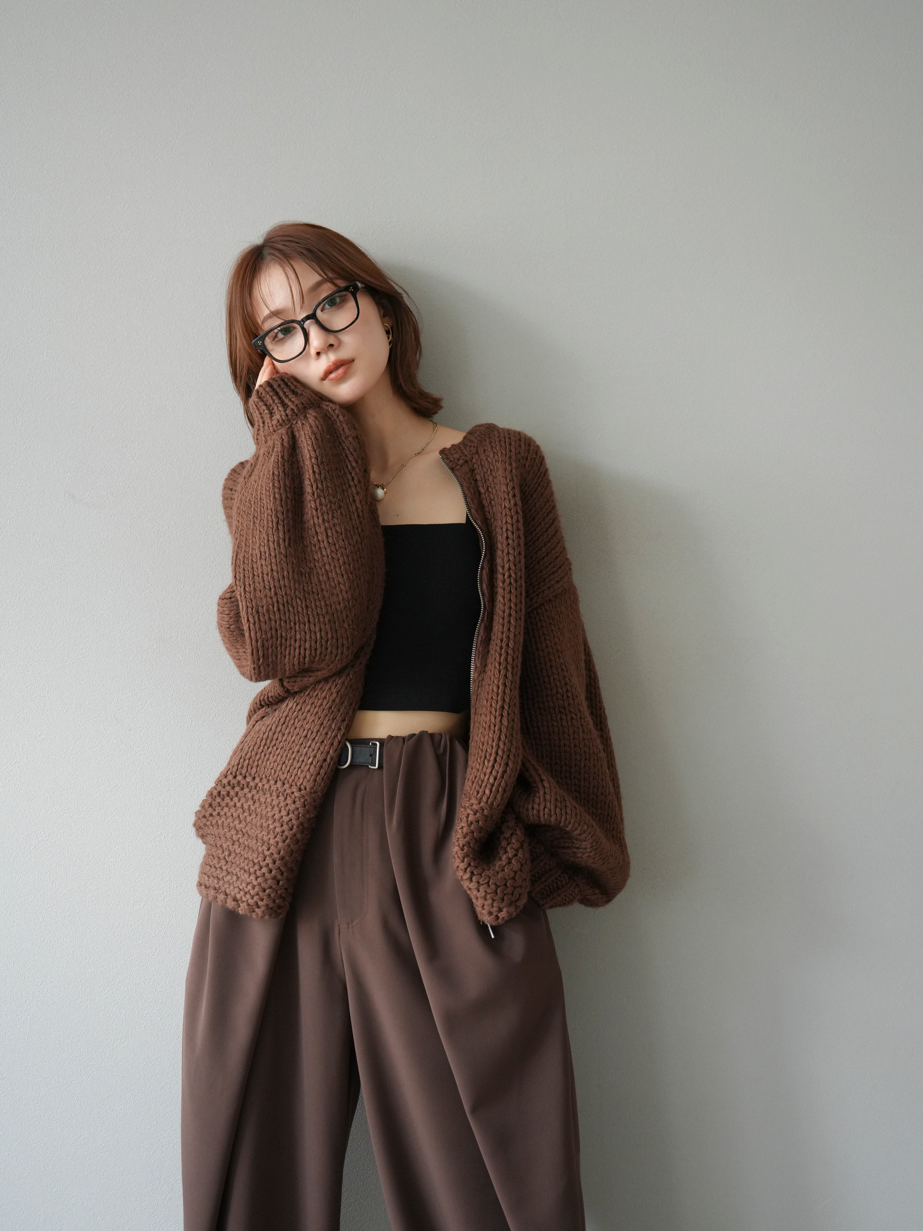 予約]ロービングケーブルオーバーZIPニットカーディガン/ブラウン – Lumier