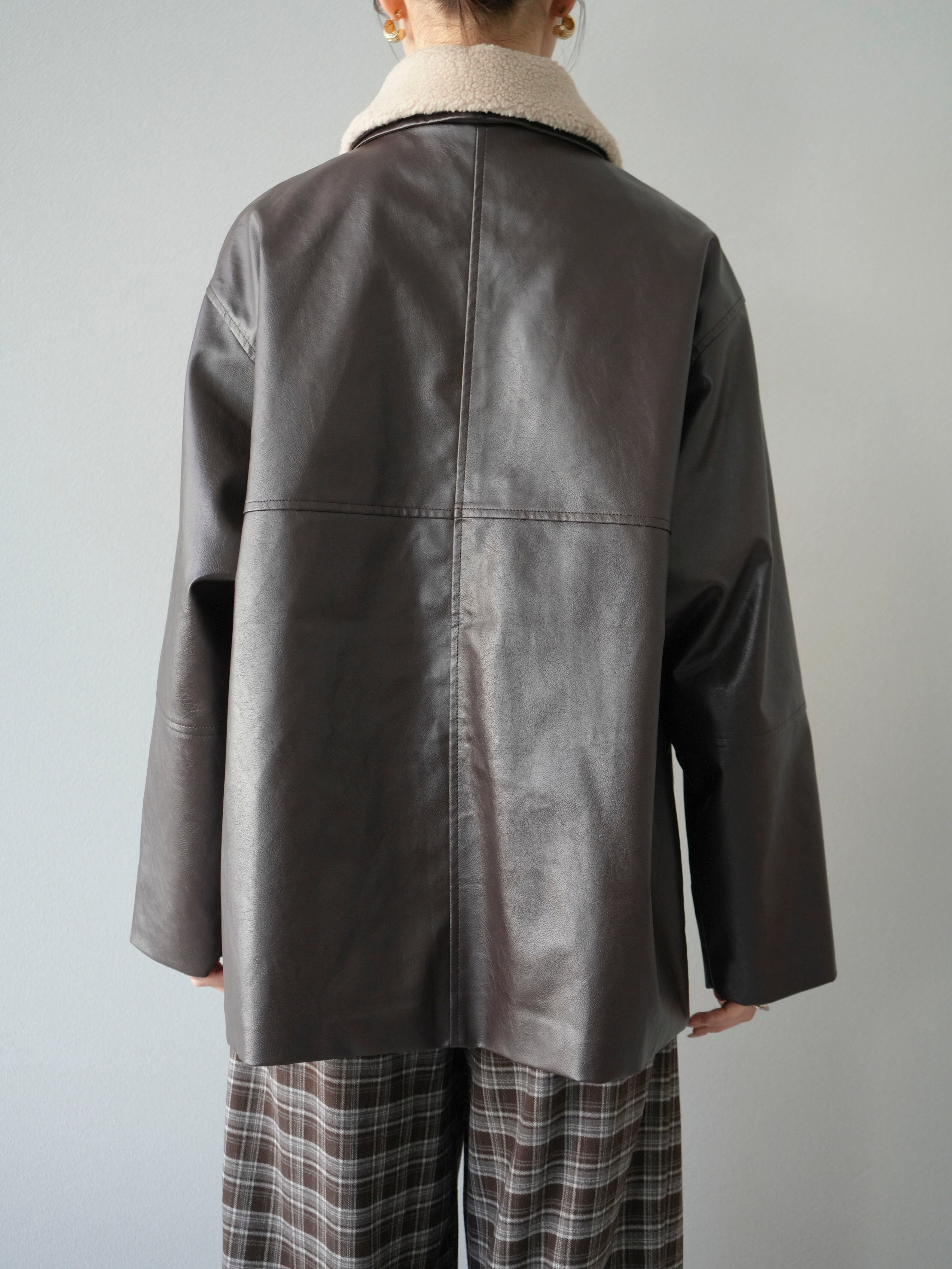 予約]襟ボアレザーブルゾン/ブラウン – Lumier