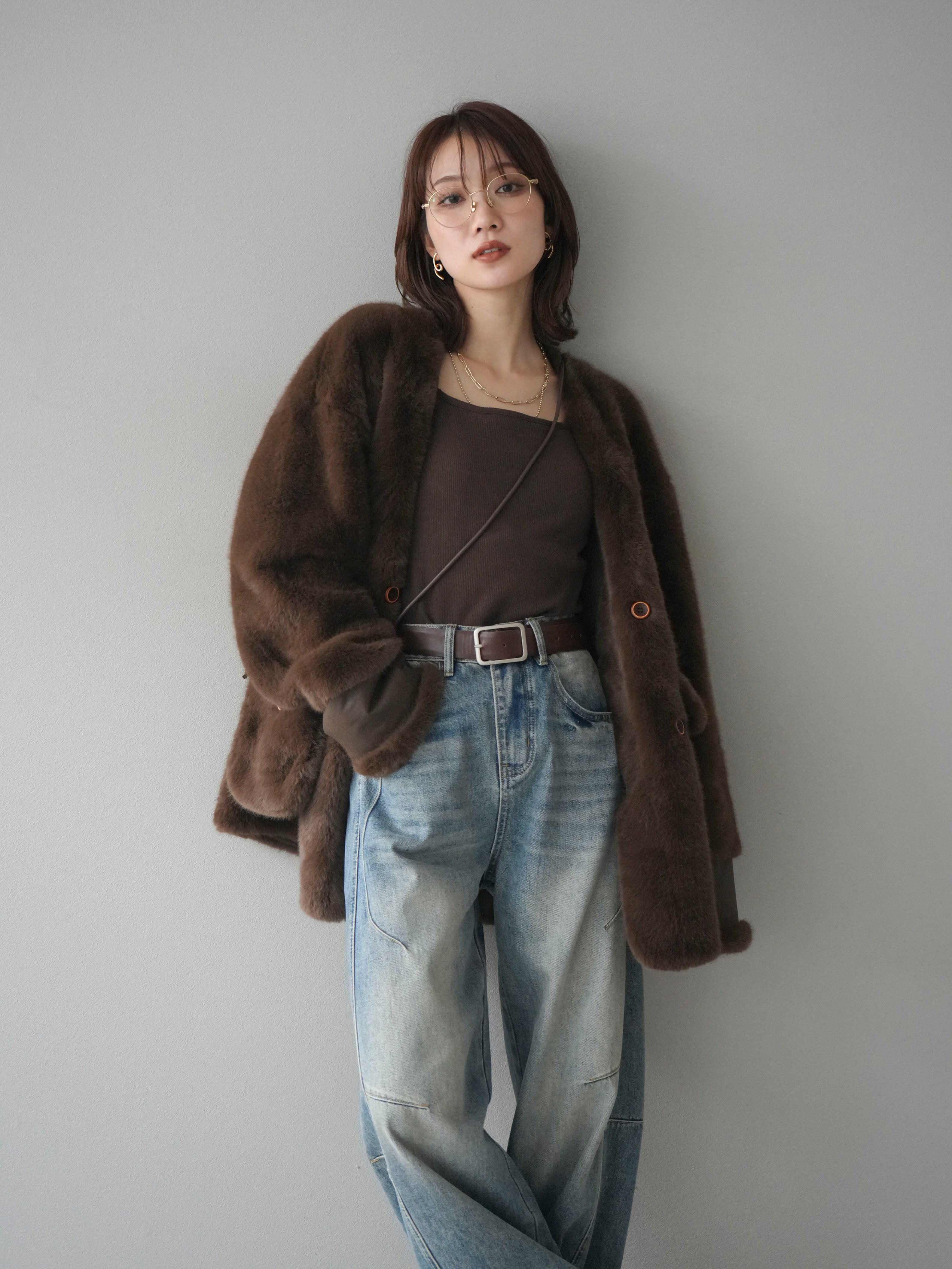 SET]バッグ付エコファーノーカラーコート+ベルト付カーブデニムパンツ