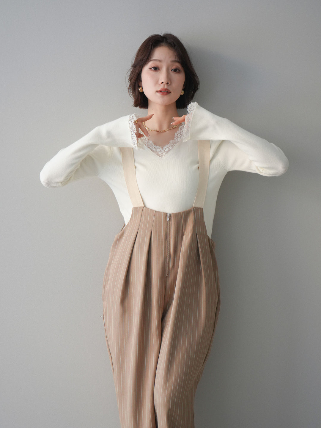 [SET]レースドッキングVネックニットトップス+グログランテープストライプサロペット(2set)