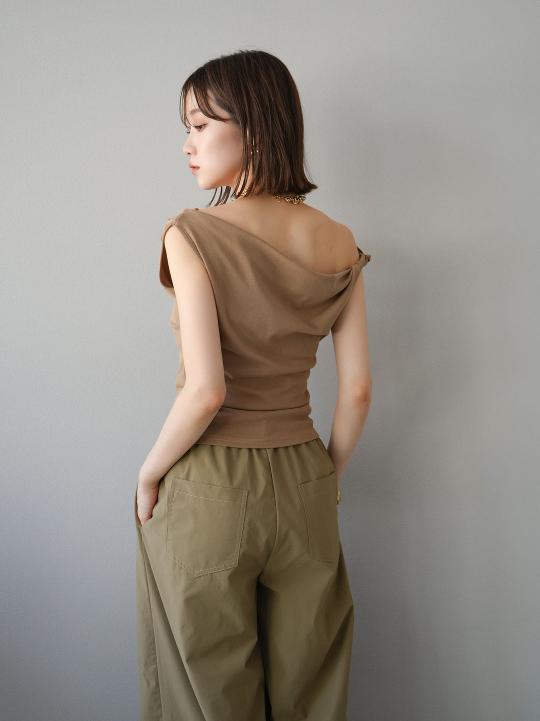 [SET]タックデザイントップス＆ビーズベルト付きパンツSET UP(2set)