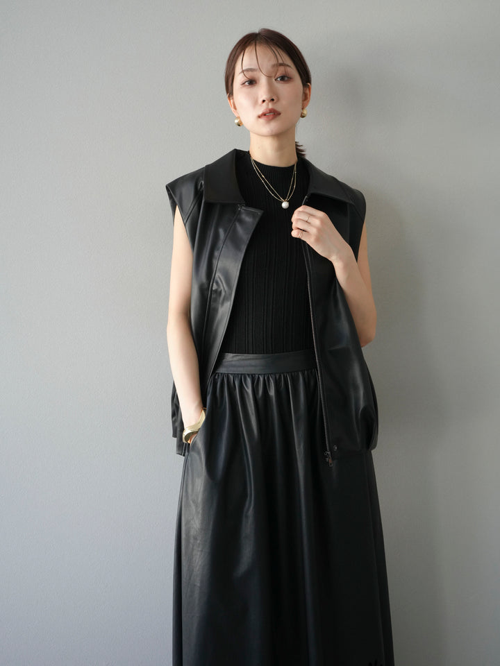 [予約]タックヘムレザーベスト/ブラック