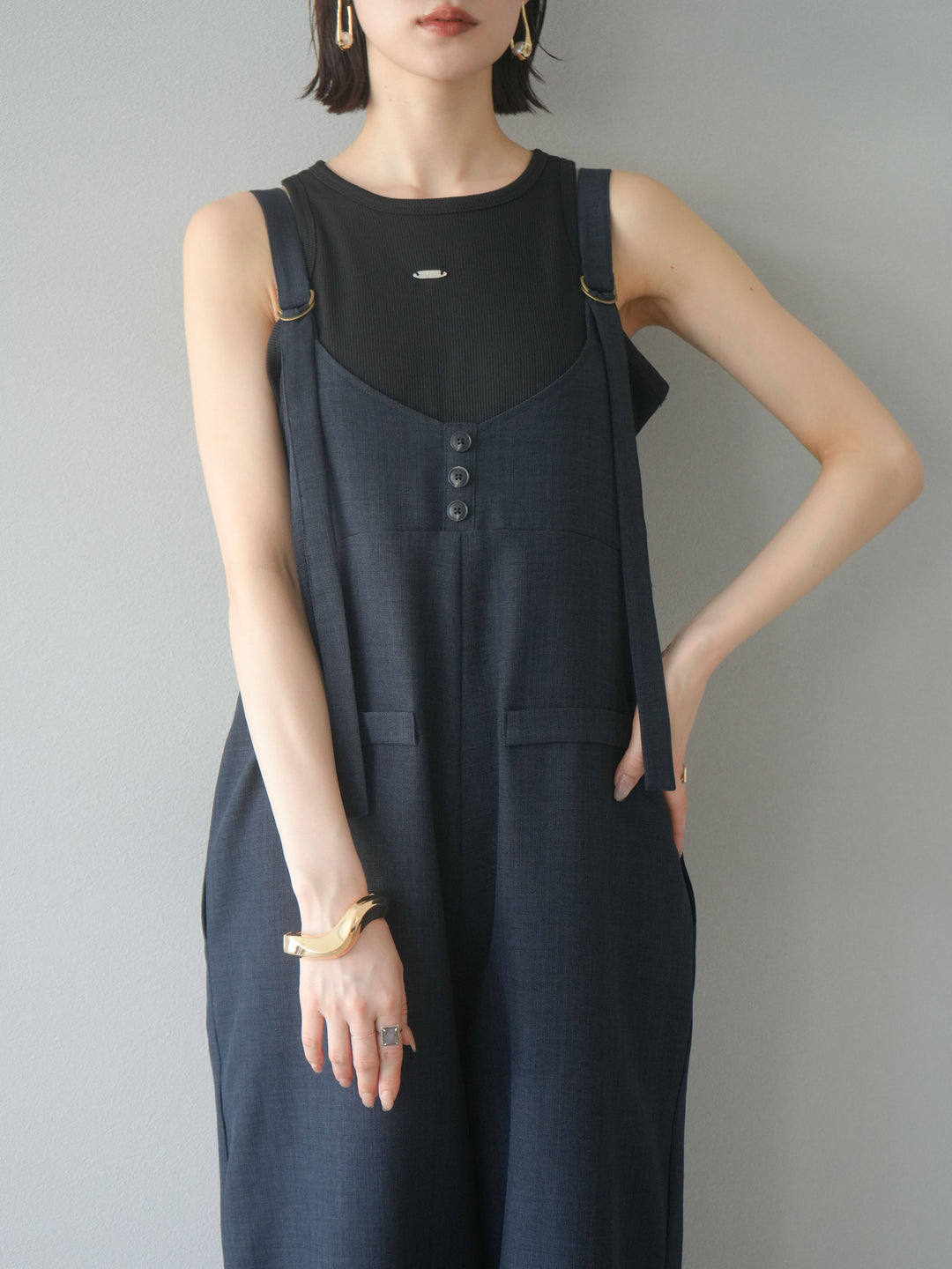 [予約]リネンタッチボタンサロペット/チャコール