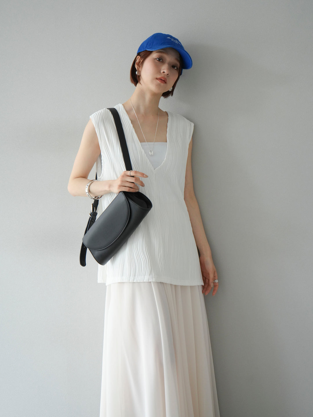 [SET]ウェーブパイピングVネックベスト+シフォンフレアスカート(2set)