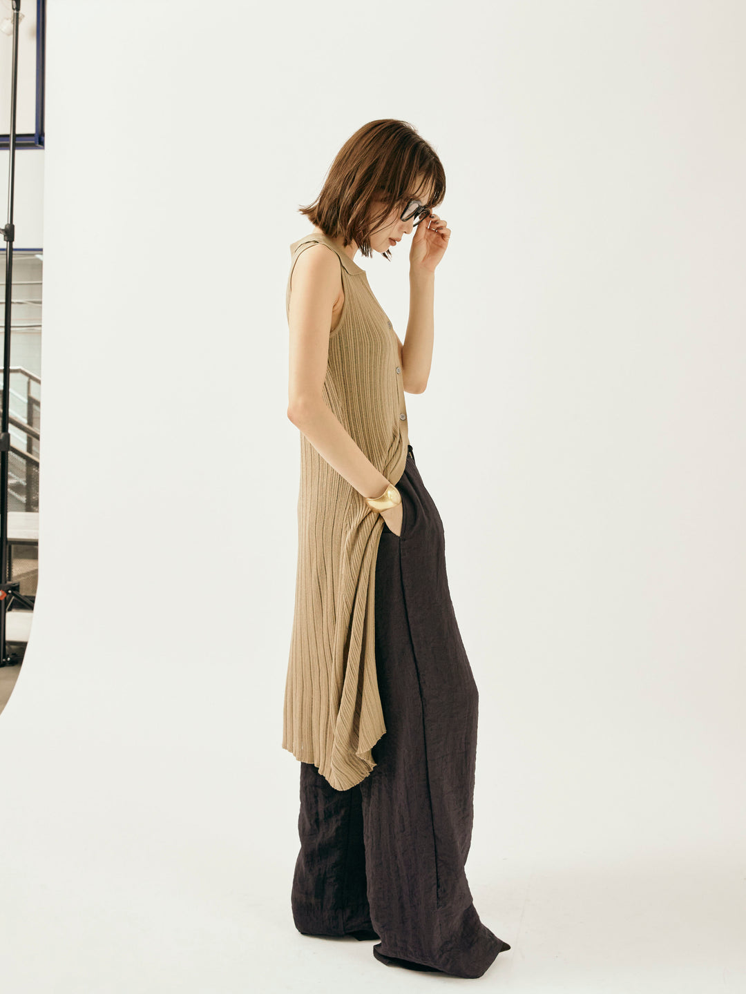 [予約]シャイニースラブシアーワイドパンツ/チャコール