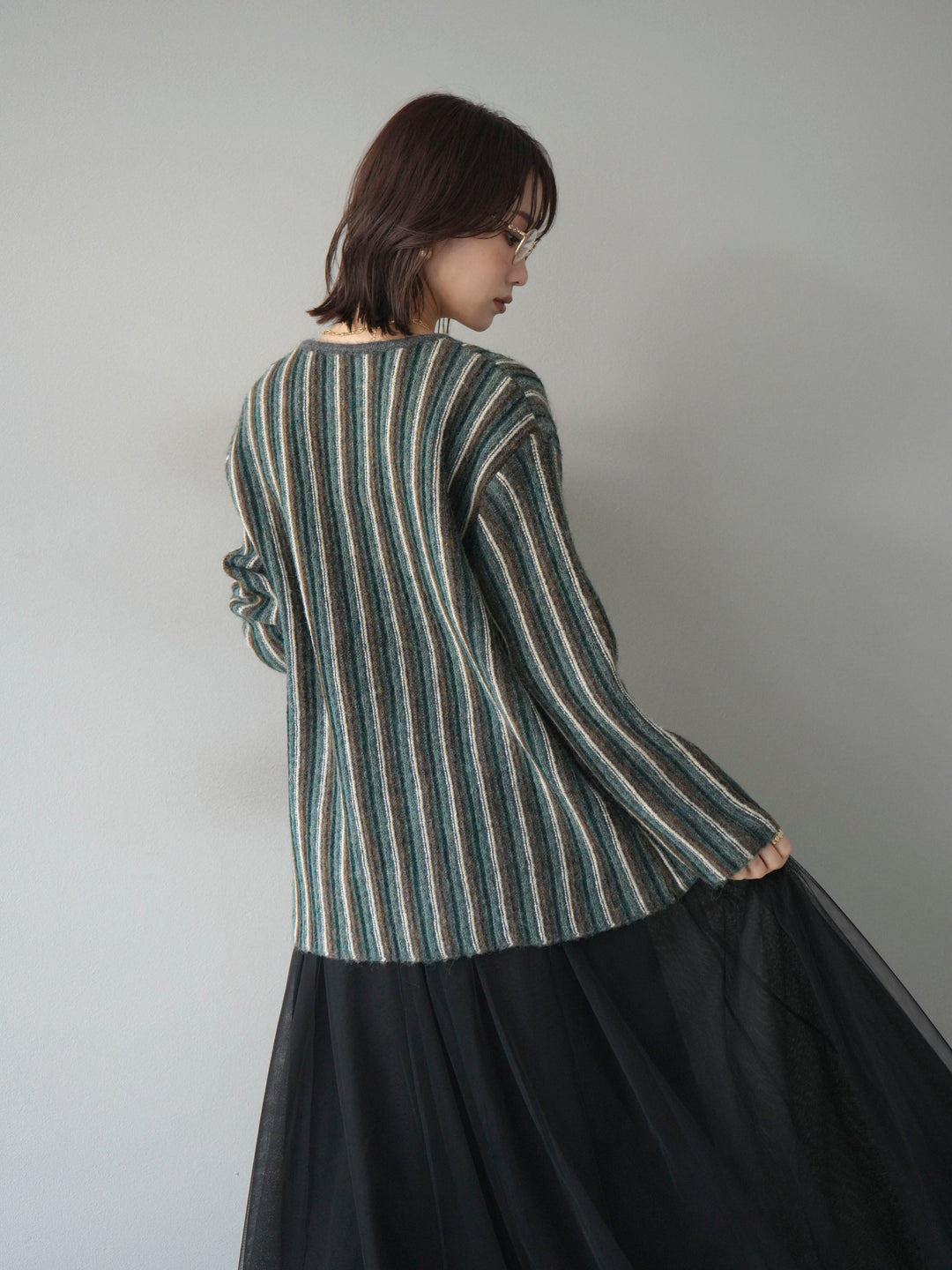 [予約]アンティークボタンストライプニットカーディガン/charcoal