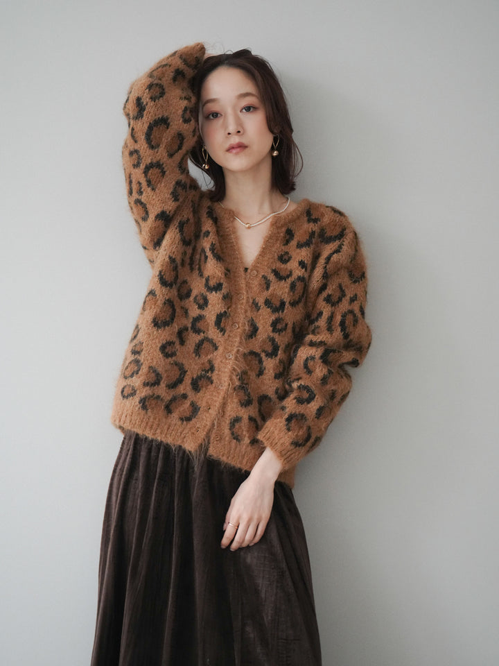 [SET]モヘアタッチレオパード柄ニットカーディガン+ワッシャーベロアプリーツスカート(2set)