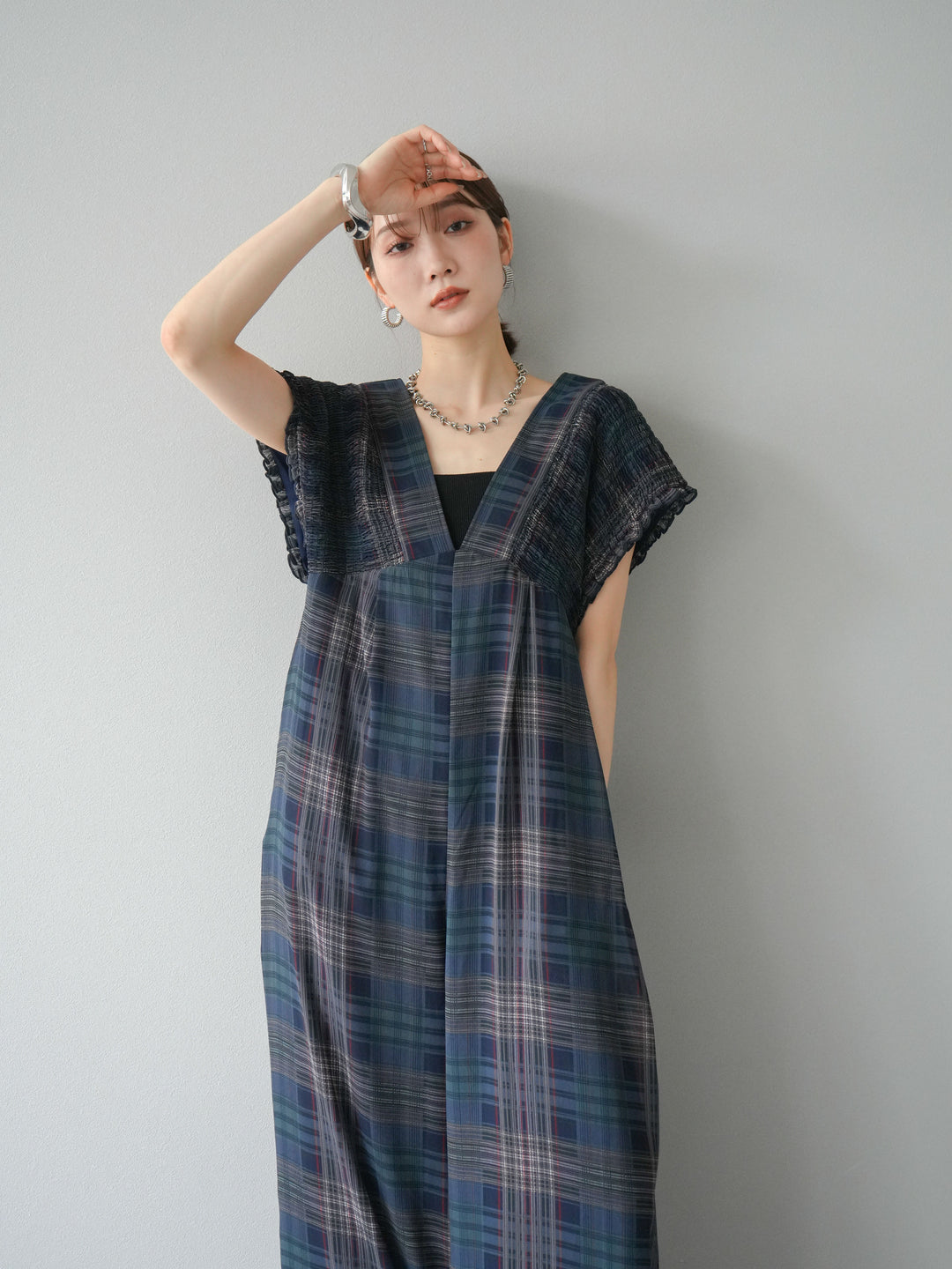 【預購】透視格紋褶皺工裝褲/海軍藍