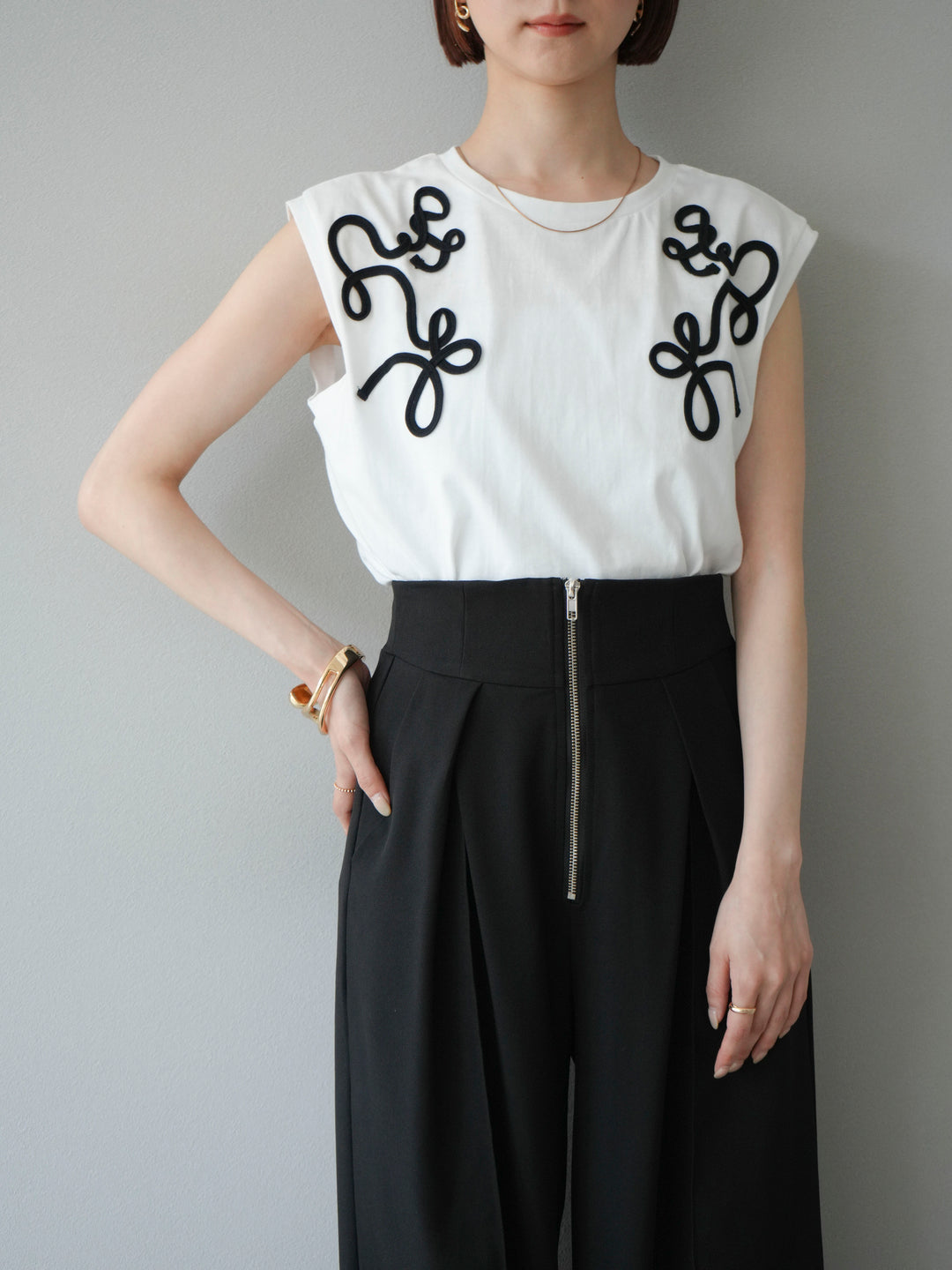 [SET]コード刺繍フレンチスリーブTシャツ+コード刺繍フレンチスリーブTシャツ(2set)