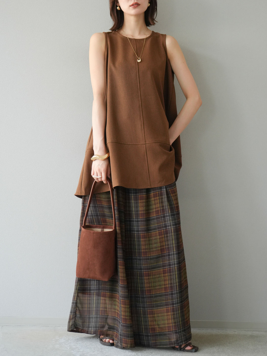 [予約]フレアノースリーチュニック/ブラウン