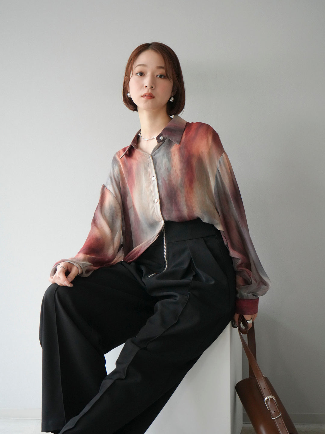 [予約]ニュアンス柄シアーシャツ/レッド