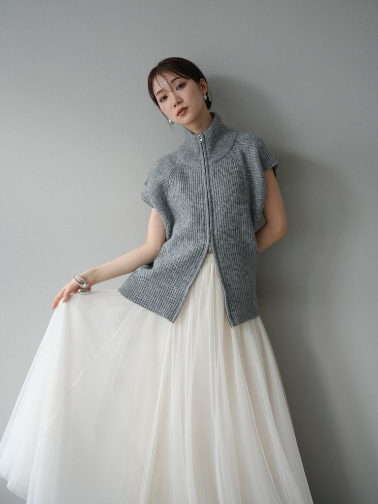 12_ccfd5c10-674c-4325-924f-