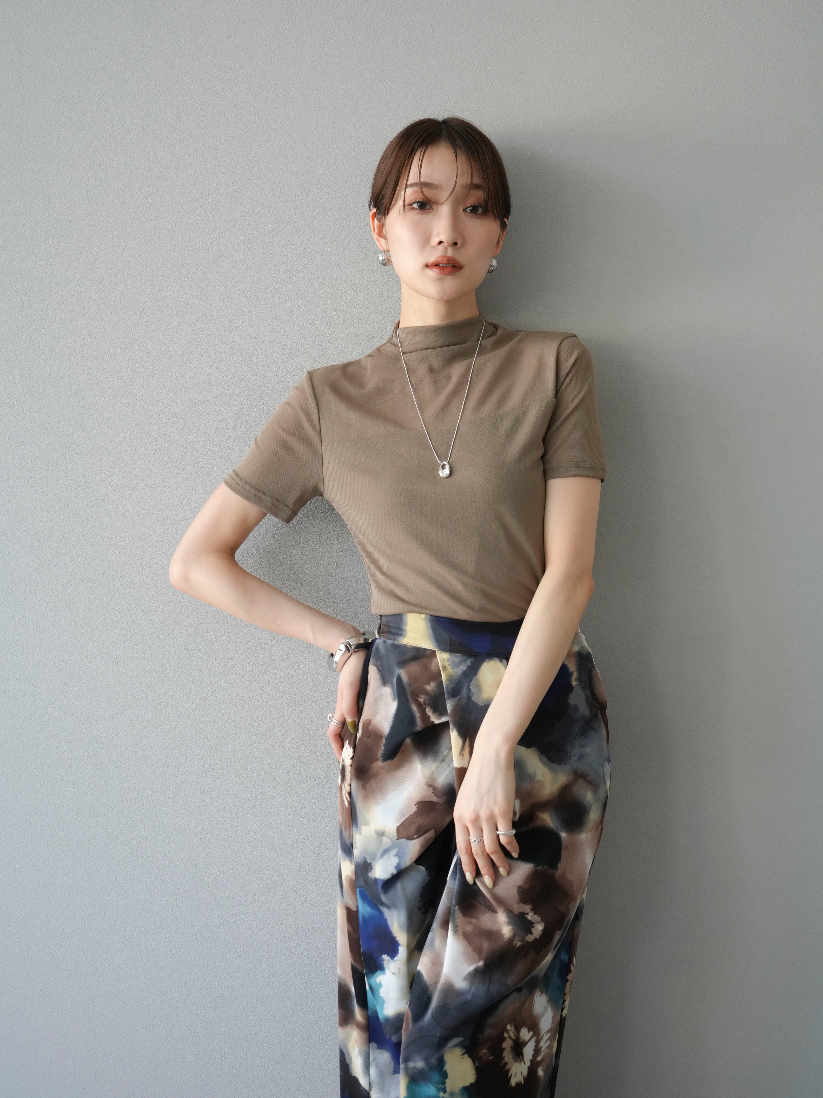 エリー ハーフスリーブスラブブラウス【KHAKI】 エリー ハーフスリーブ