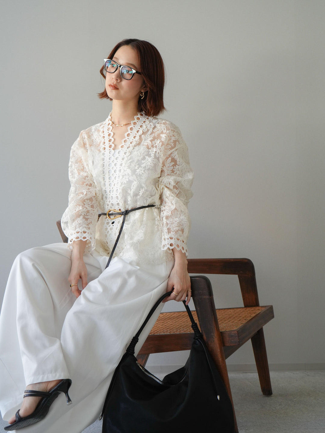 [予約]カットワークレースシアーブラウス/white