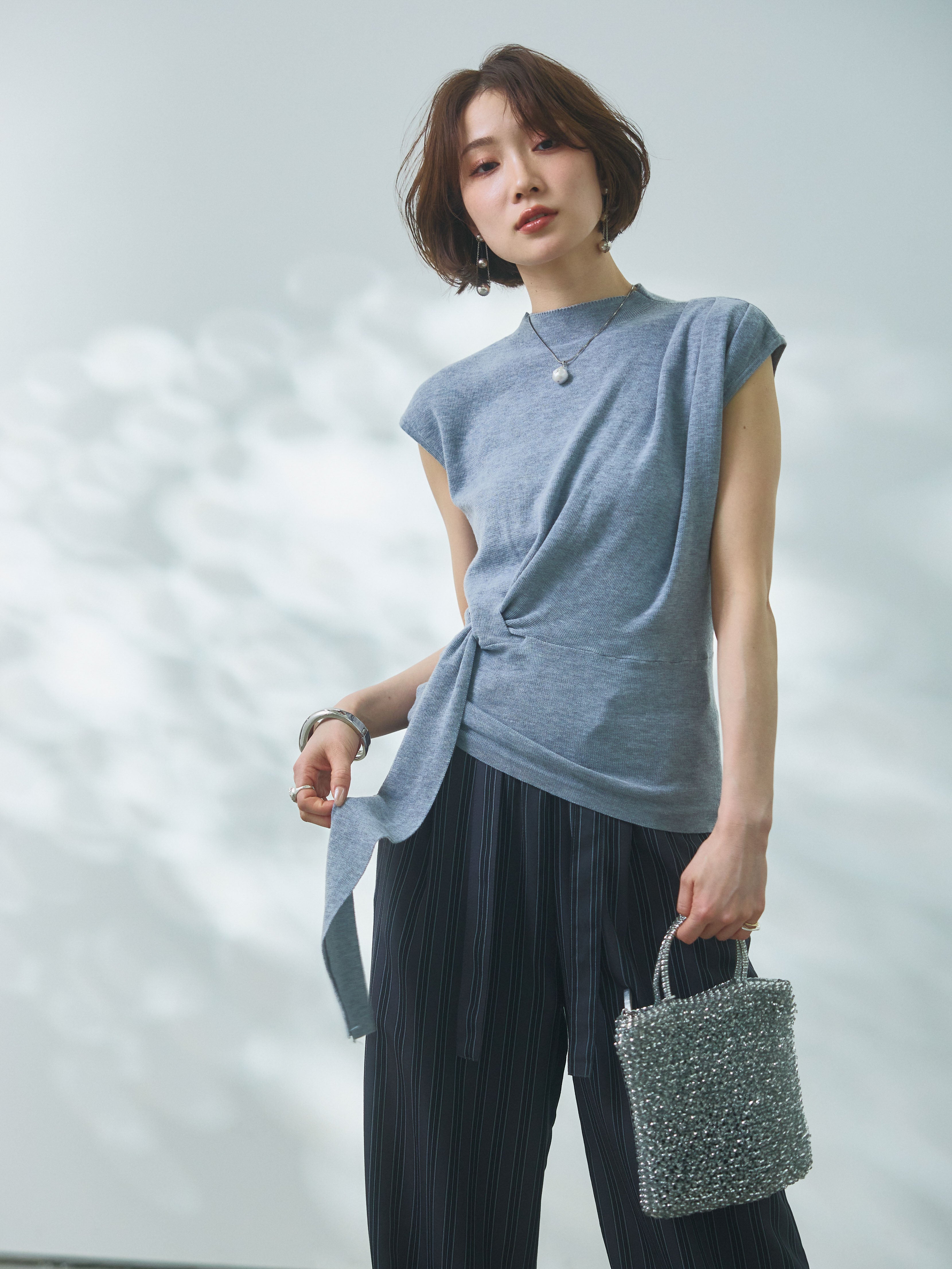 Allure】[SET]サイドベルトボトルネックノースリーブニットトップス+