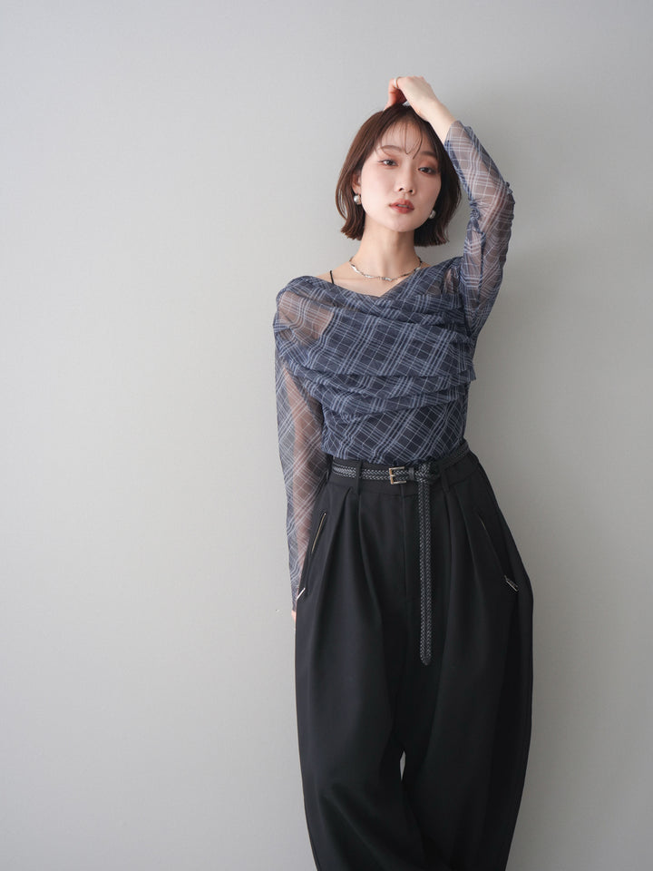 [予約]チュールバイアスチェックプリントタックネックトップス/navy