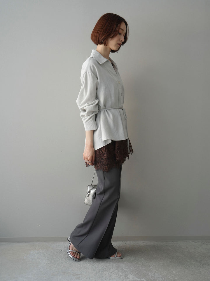 [SET]Vネック変形ラインシャツ+レーストリムキャミソール+センターシームフレアパンツ(3set)