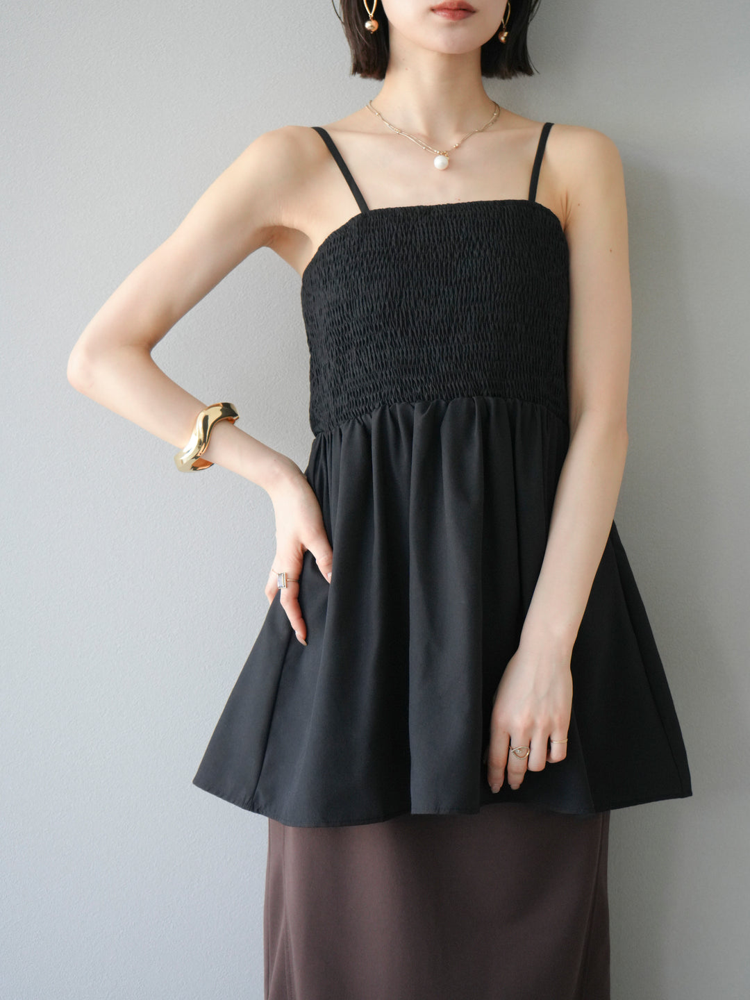 [予約]シャーリングフレアキャミプルオーバー/ブラック