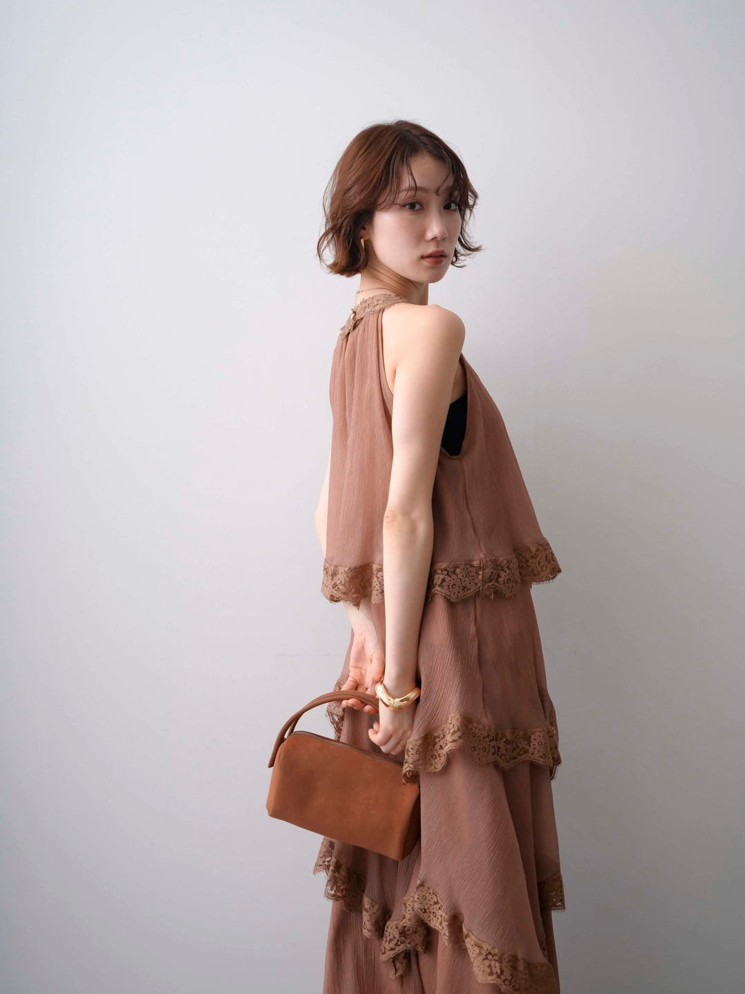 [予約]レースヘムティアードノースリドレス/brown
