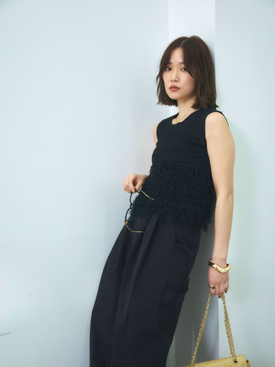 【Allure】[SET]フリンジクロップドニットベスト+カットオフコットンツイルタックワイドパンツ(2set)