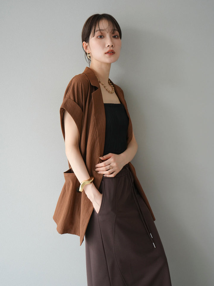 [SET]リネンライクノースリーブダブルジレ+ウェーブパイピングカップ付ベアキャミソール(2set)