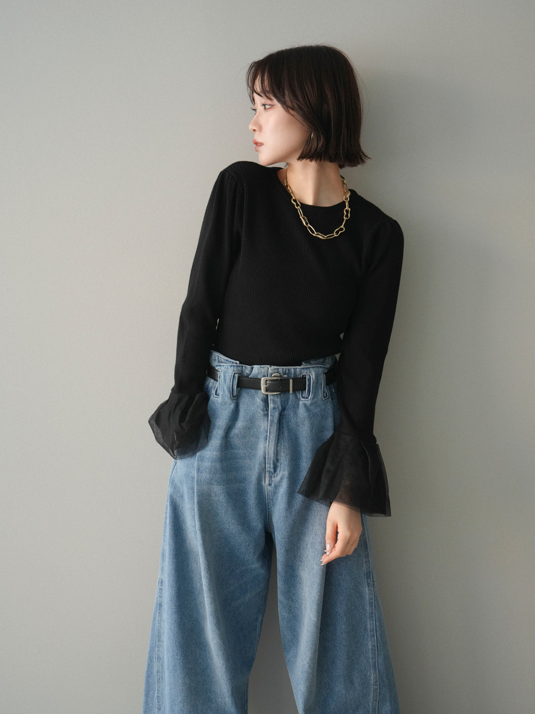 [SET]袖チュールパワショルリブニットトップス+ハイウエストベルトループデザインデニムパンツ(2set)