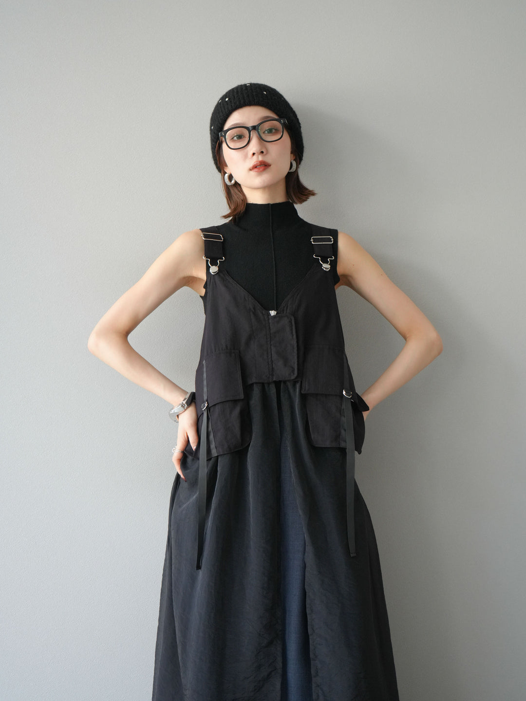 [SET] 戰術背心歐根紗洋裝 + 麻質寬鬆寬褲 (2 件套)