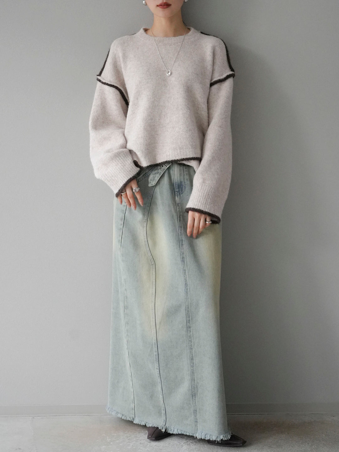 [預訂] 色彩協調針織套頭衫/象牙色