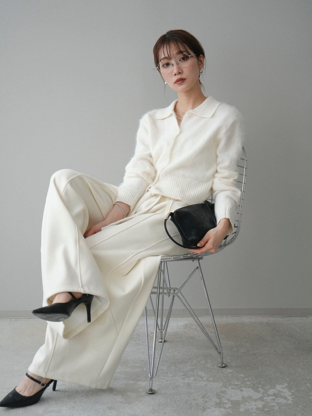 [予約]モヘア衿付きボタンプルオーバー/off