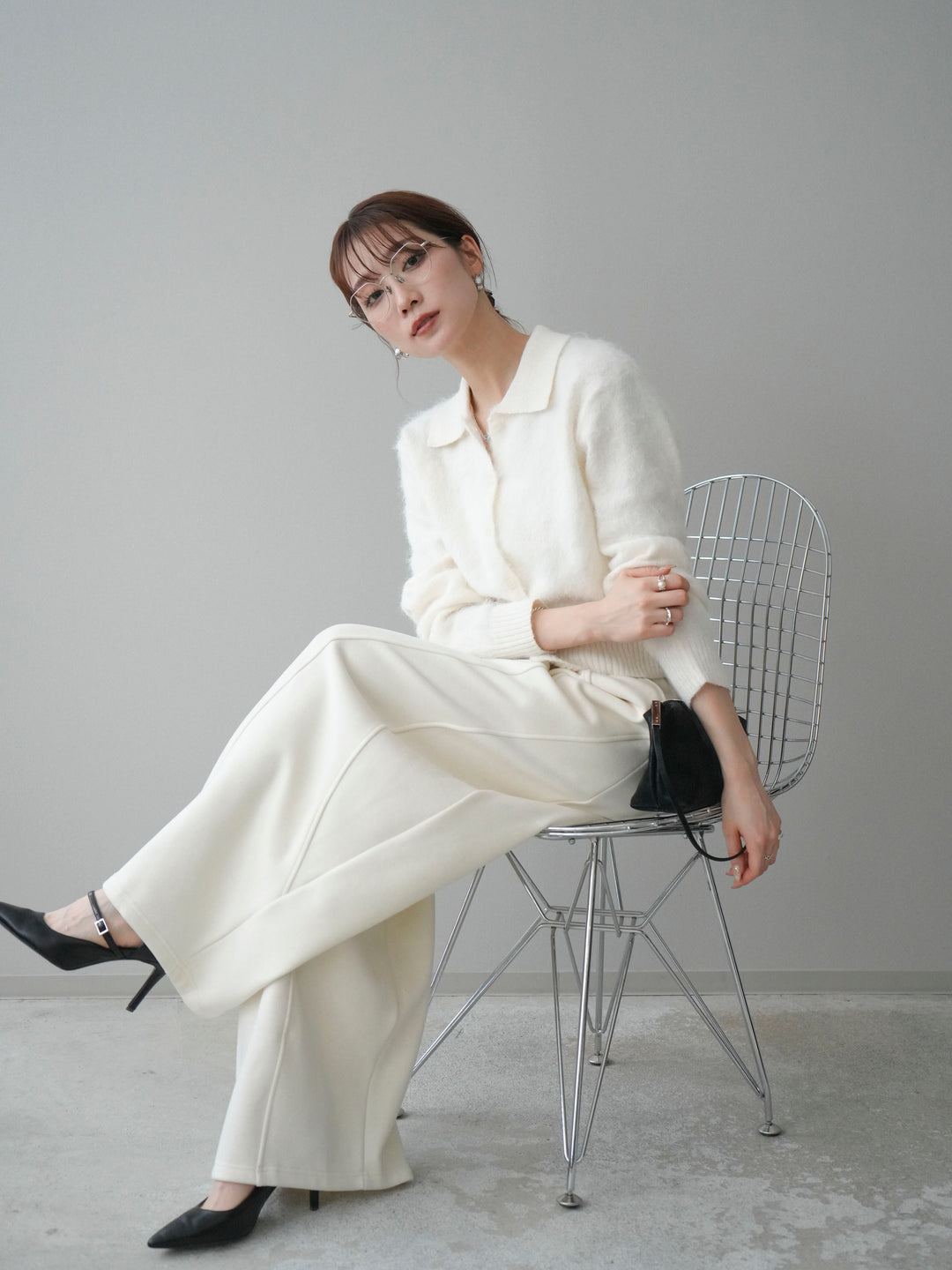 [予約]モヘア衿付きボタンプルオーバー/off