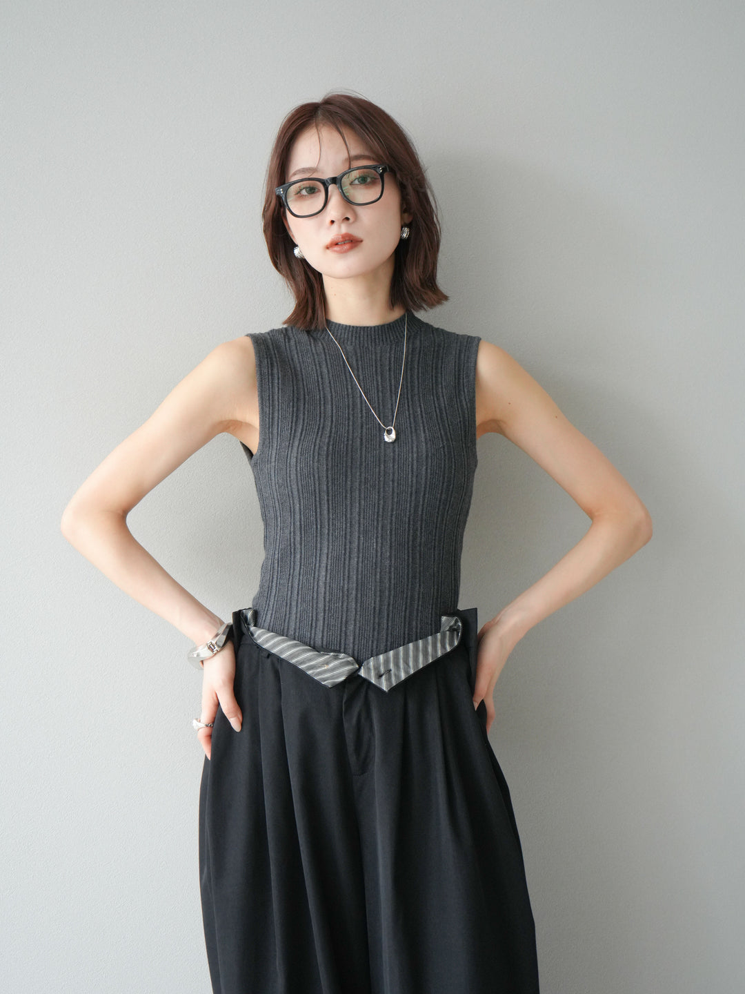 [予約]スリーブレスランダムリブニットトップス/グレー